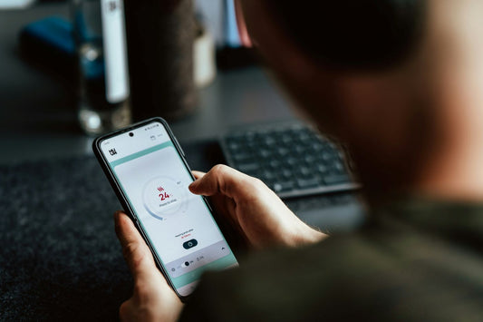 Top Mobile Hotspot Tips to Save Power and Data for eSIM Users