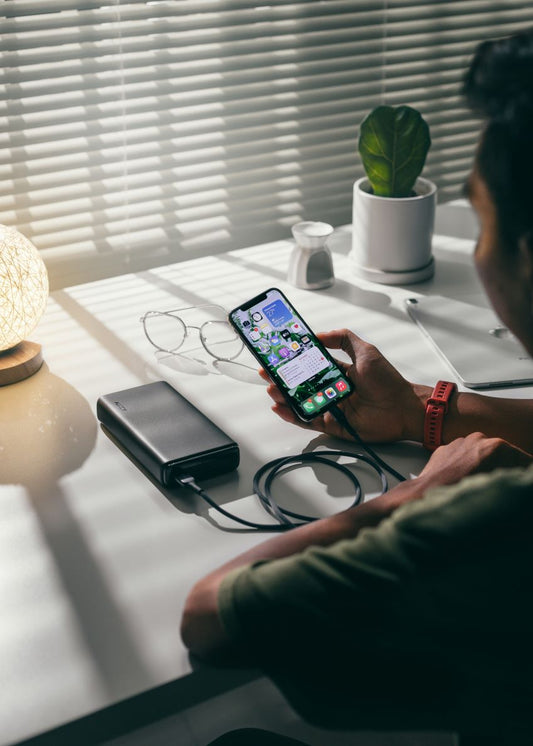 Phone Battery Care and Power Bank Safety: A Helpful Guide for Travellers