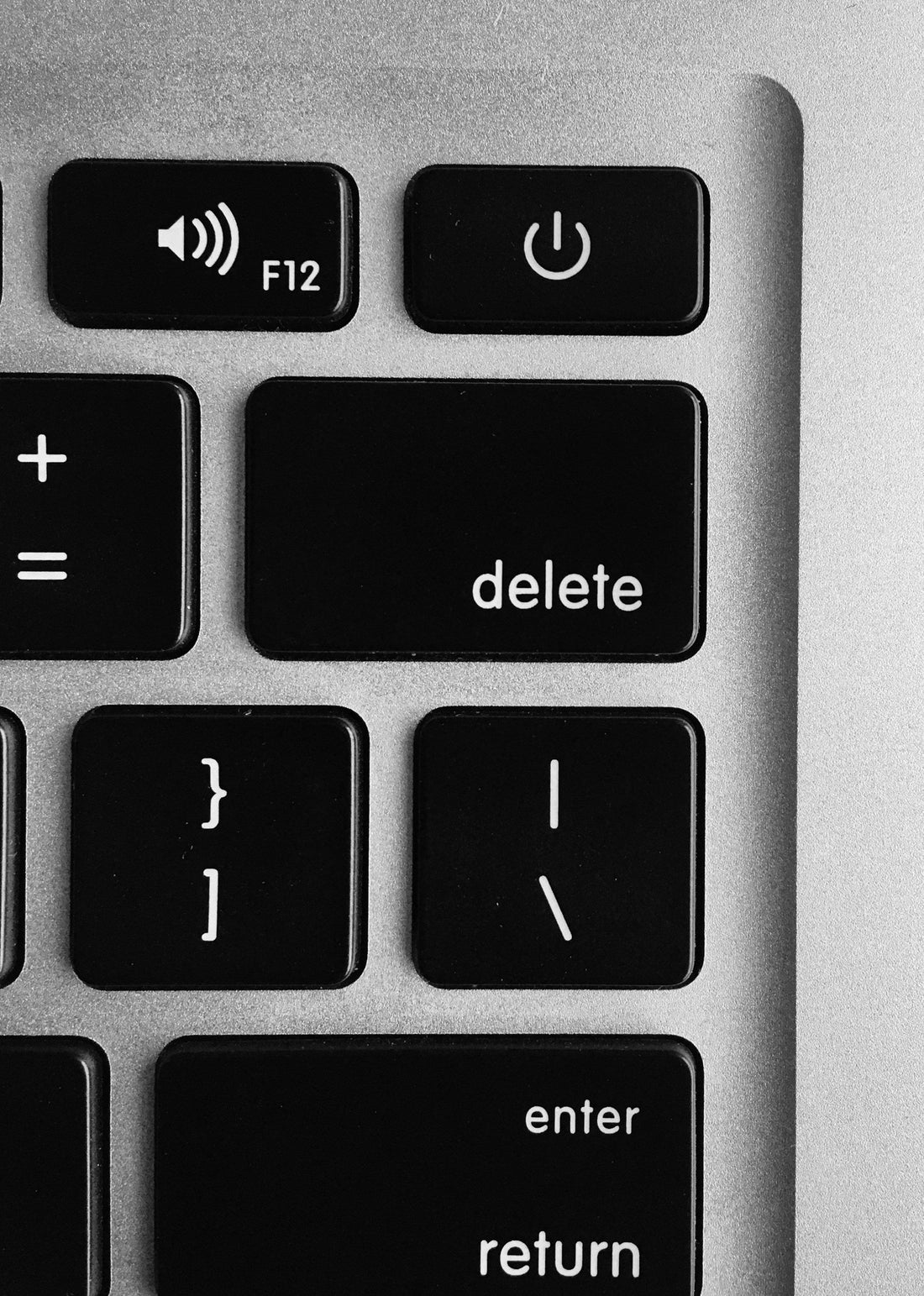 📱 How to Remove or Delete an eSIM from Apple iOS and Android Devices