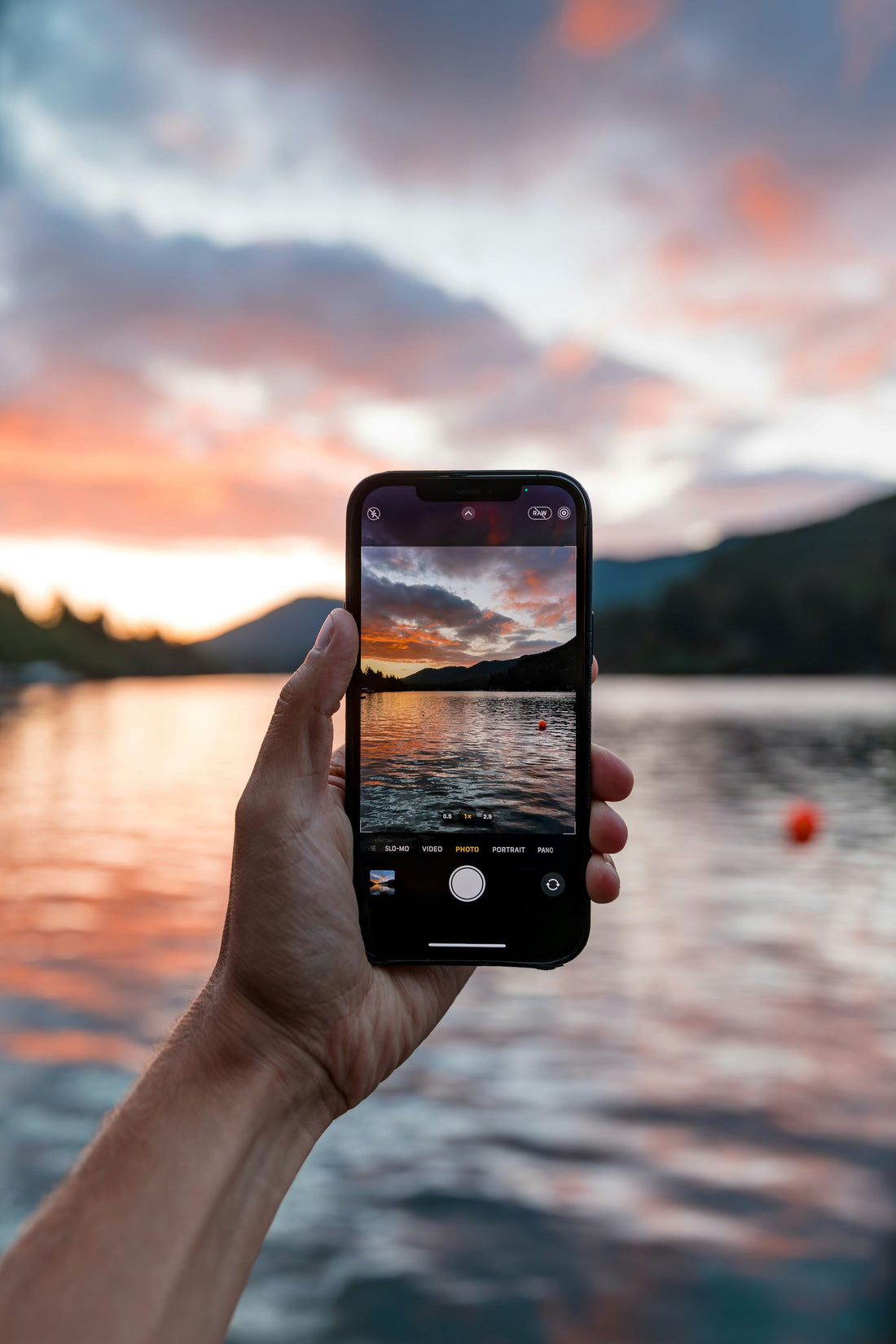 How to Take the Best Photos on Your Smartphone: A Comprehensive Guide