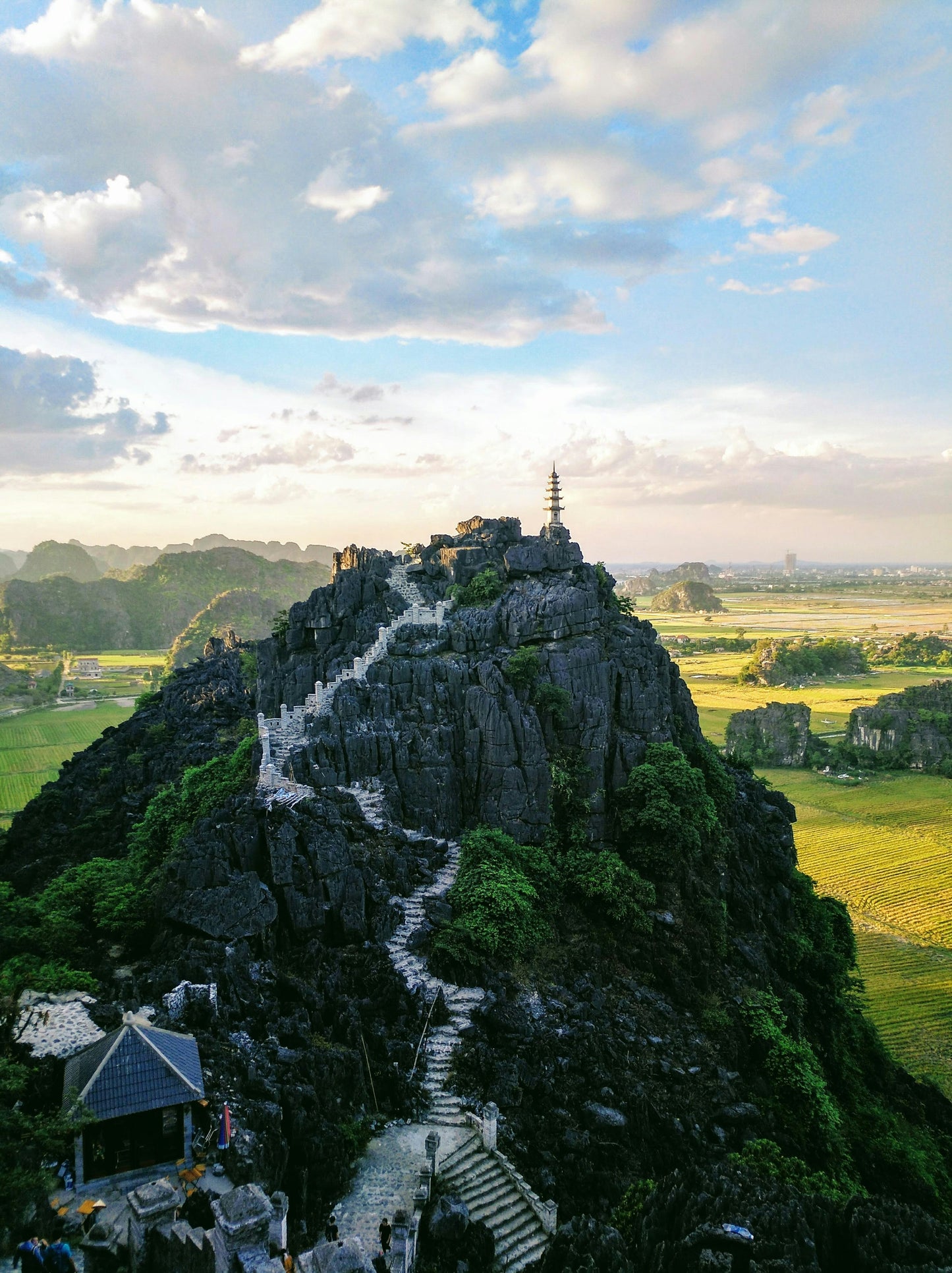 Vietnam Day Pass - UNLIMITED Daily Plans